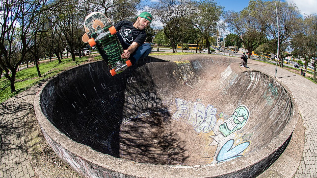 Adding his name to the list of certified bowl burners from Brazil, Johnny literally torches the pit and commits on every rip<br /> <br /> Keep up with Thrasher Magazine here:<br /> http://www.thrashermagazine.com<br /> http://www.facebook.com/thrashermagazine<br /> http://www.instagram.com/thrashermag<br /> http://www.twitter.com/thrashermag