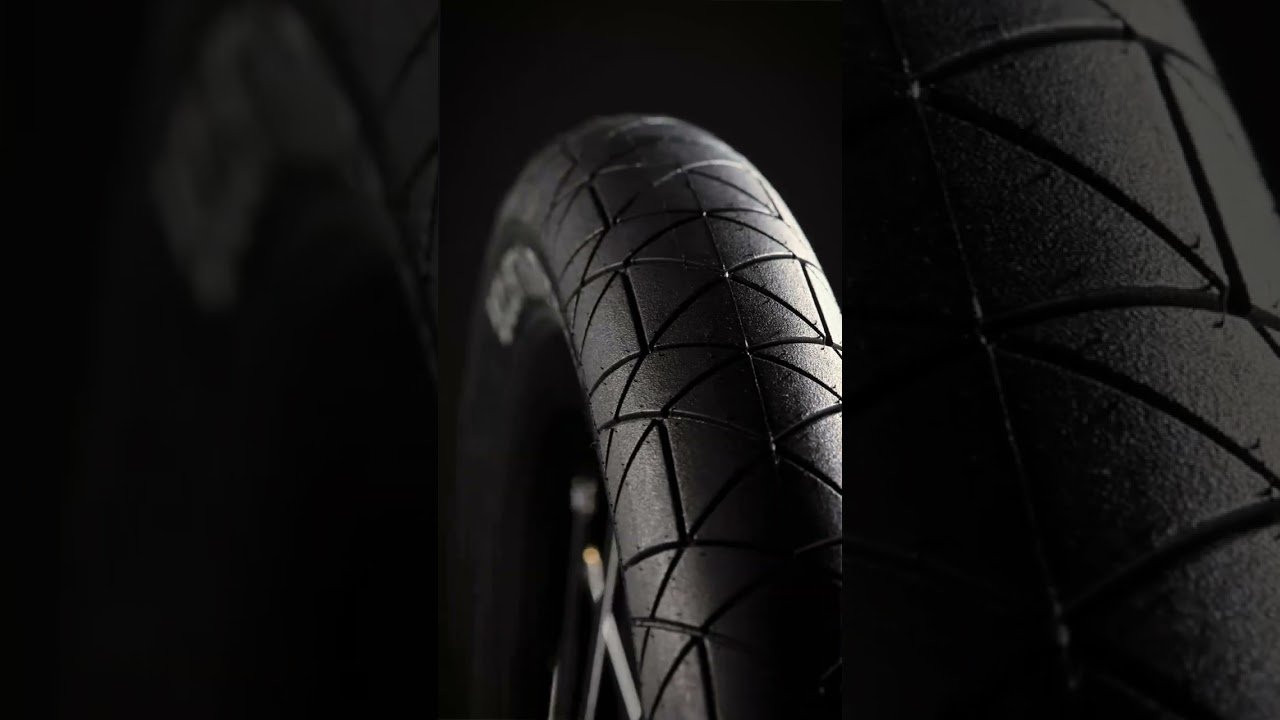 https://kingdom-eu.store/products/eclat-mugen-tire<br /><br />The éclat Mugen Tire. Designed by éclat exclusively for flatland riding. Featuring a unique race-spec rubber compound for minimal rolling resistance and unrivaled grip. Ultra-round casing profile for the “perfect” rolling tire. Available in 1.75″ and 1.95″ sizes.<br /><br />Material: 120 tpi high-pressure construction, wire bead<br /><br />Size: 1.75″ (45mm), 1.95″ (50mm)<br /><br />Colour:<br /><br />Black<br />Silver Polished<br />Gold Polished<br />Features:<br /><br />Éclat’s first flatland tire!<br />Fast-rolling<br />Super grippy flatland tire<br />Specially designed shape<br />Perfect for flatland riding<br />Premium<br />Road racing rubber compound for long life<br />High rated pressure 110 PSI+<br />Micro-textured surface for increased grip on all surfaces<br />Indoor & outdoor<br />Designed and tested with the Wethepeople Flatland team for x2 years to be one of the most durable and high-performing flatland tires on the market.<br /><br />https://eclatbmx.com/