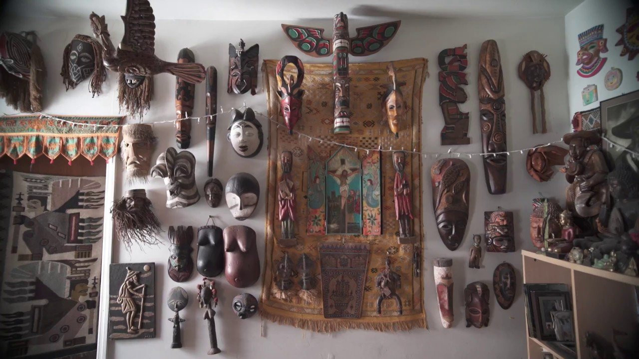 Yaje takes to the TF. His Tompkins Square Park board is available now at your local skate shop or visit www.alienworkshop.com<br /><br />Video by Waylon Bone<br /><br />Music by Devendra Barnhart<br /><br />Song: The Ballad of Keenan Milton