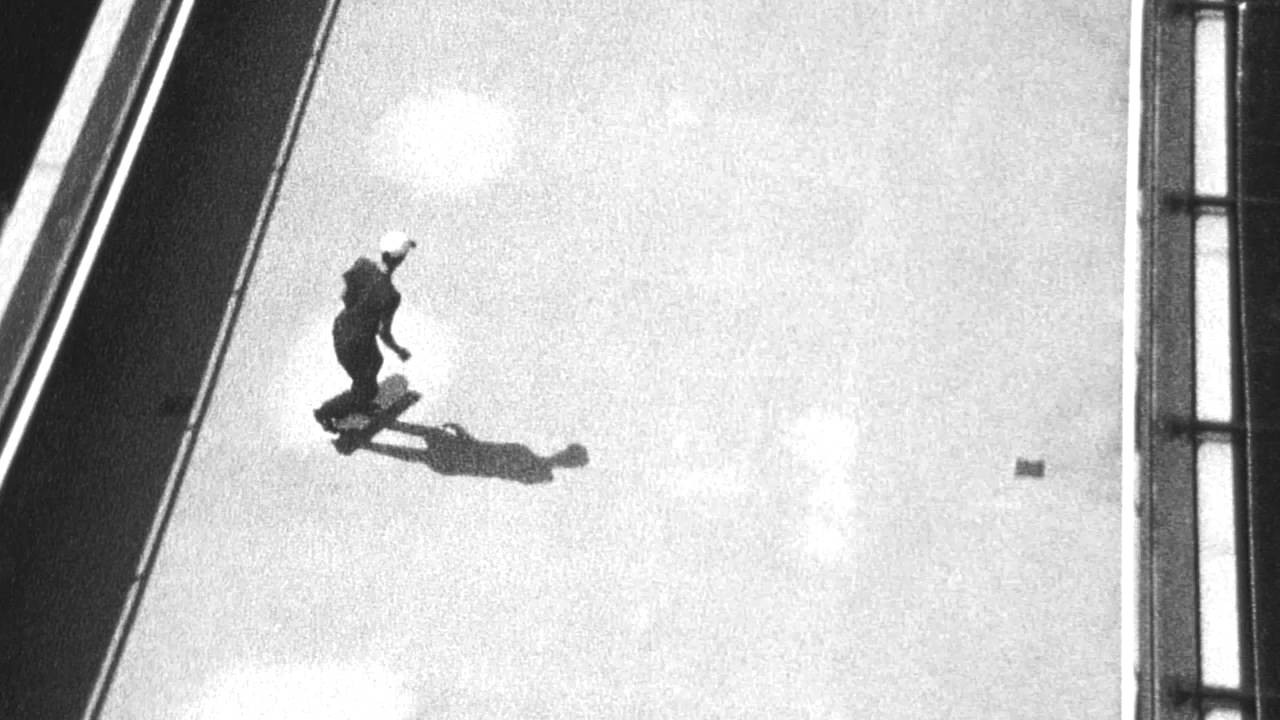 bunker_down premieres in select supporting shops around the globe Oct_23rd, and on Thrasher Oct 28th.