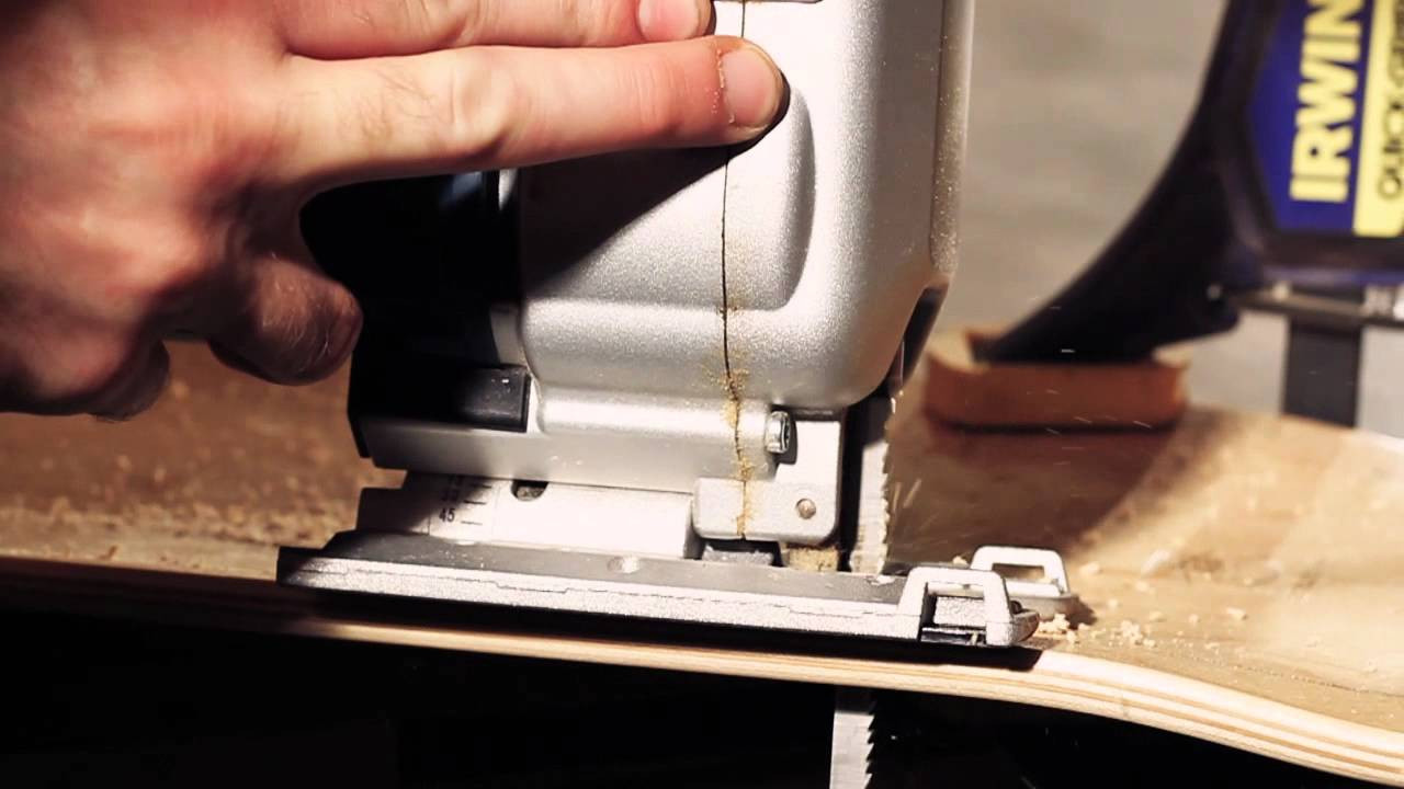 A short on shaping, cutting, finishing and the recommended tools used for your 'DIY' deck.<br /> <br /> For detailed, step by step instructions see the 'DIY Instructional PDF' here<br /> http://www.dnadistribution.com/awsfiles/links/DIY.pdf<br /> <br /> © 2011 Alien Workshop