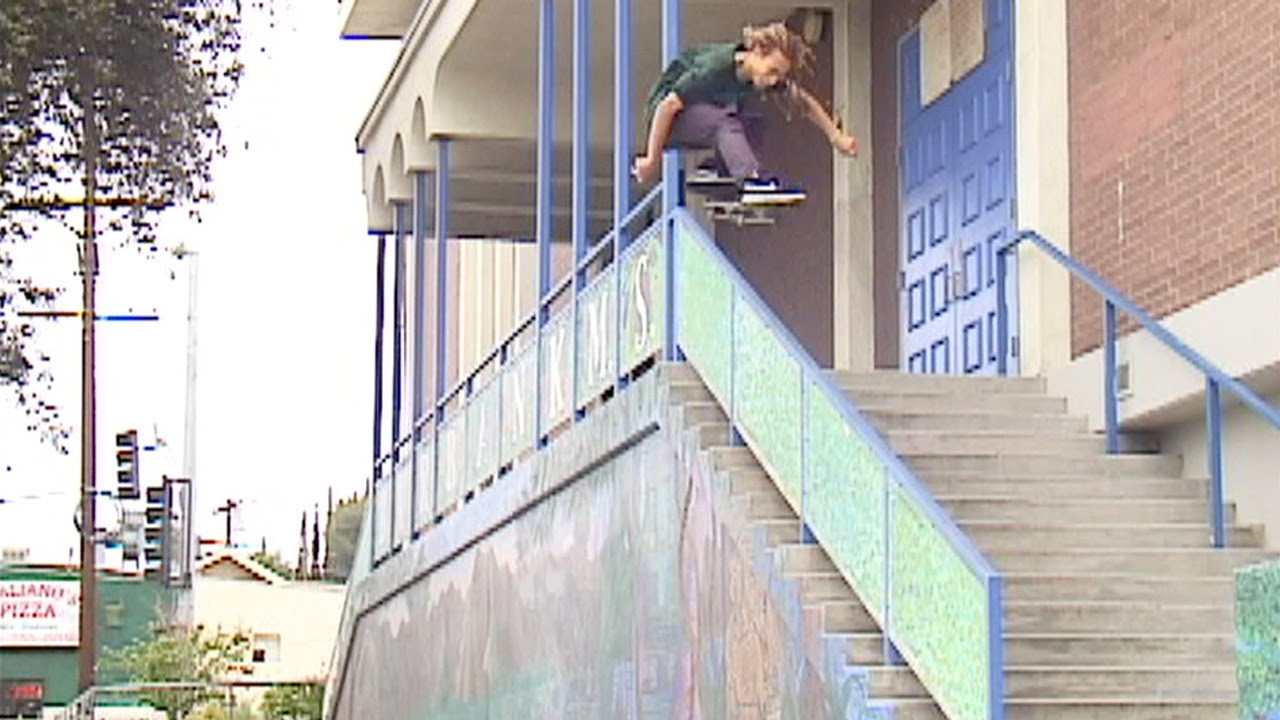 Not everyone can fs shuv and heelfip, and make it look this pretty. Neen carcass tosses a few bangers. The crew approves.<br /><br />Keep up with Thrasher Magazine here:<br />http://www.thrashermagazine.com<br />http://www.facebook.com/thrashermagazine<br />http://www.instagram.com/thrashermag<br />http://www.twitter.com/thrashermag