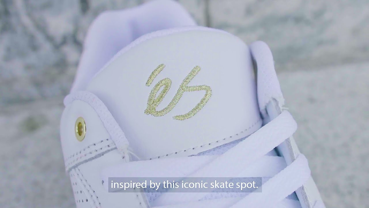 As 2 or 3 of the “Landmark Collection” this premium white leather Accel Slim is inspired from the infamous skate spot in Olso, Norway – Radhuset. With help from local éS team rider, Marcus Shaw, the shoe has a insole featuring the highly skated Radhuset ledges, and has green accents to tie in to the colours of the obstacles that surround the building. Collect all 3 of the Landmark collection and make sure you check out the T Shirts too!<br /><br />https://esskateboarding.com/collections/landmark-collection/products/accel-slim-radhuset-white-white<br /><br />Lycra Spandex Tongue Straps<br />Molded STI Energy Foam Footbed<br />Minimal Tongue and Collar Padding<br />Breathable Tongue Mesh<br />400 NBS Rubber Cupsole Construction<br />Now With STI Energy Insole<br />Leather/Synthetic