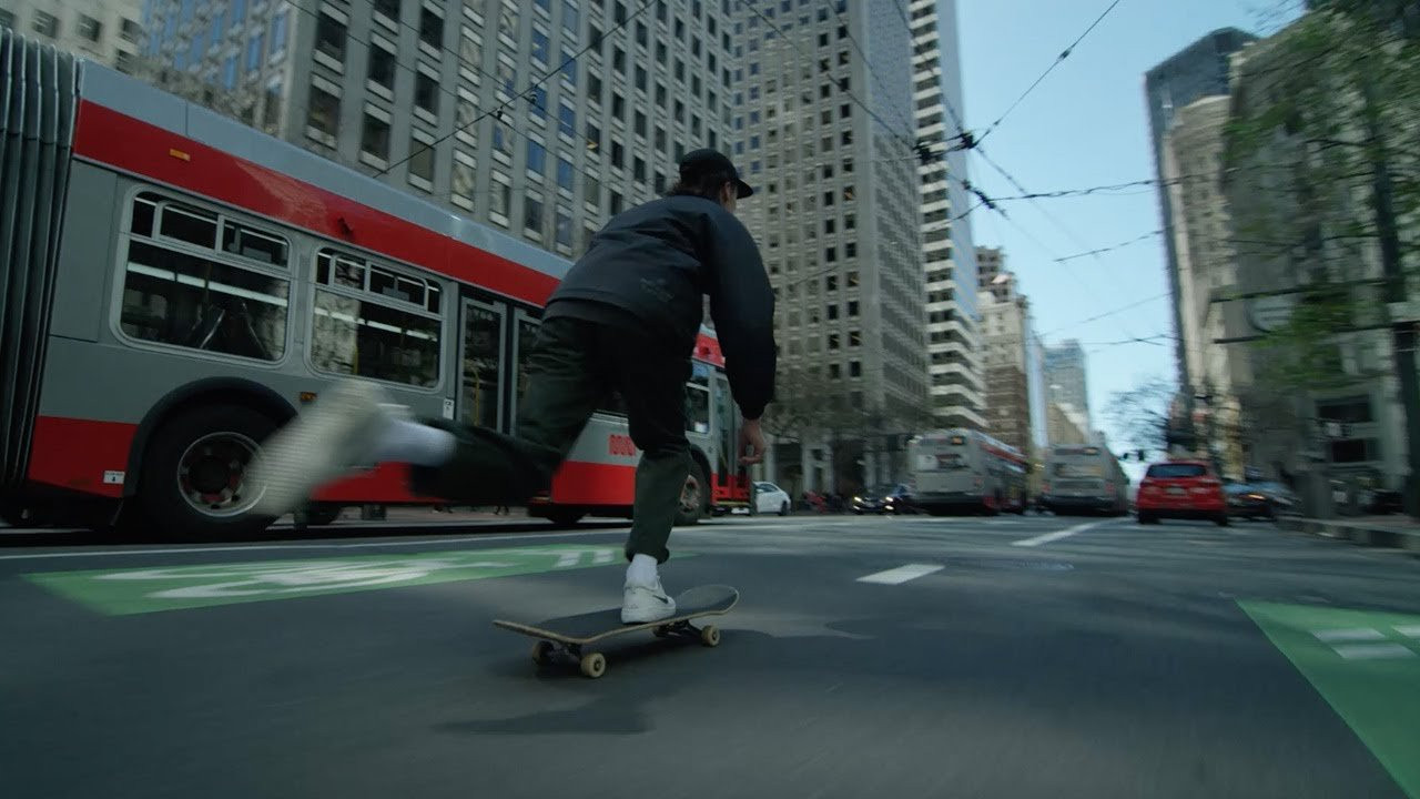 Hugo Corbin makes his way from Paris, France to San Francisco, CA to skate and explore everything the city has to offer. Even comes through with a mind melter at EMB. Check out Hugo's Know Future https://youtu.be/ucPL_va9AA4<br /><br />Filmed and edited by: https://www.instagram.com/jeremymcnamara_/<br /><br />https://www.instagram.com/hcorbin77/<br />https://www.instagram.com/thundertrucks/<br />https://www.facebook.com/thunder.trucks/<br />#ThunderTrucks