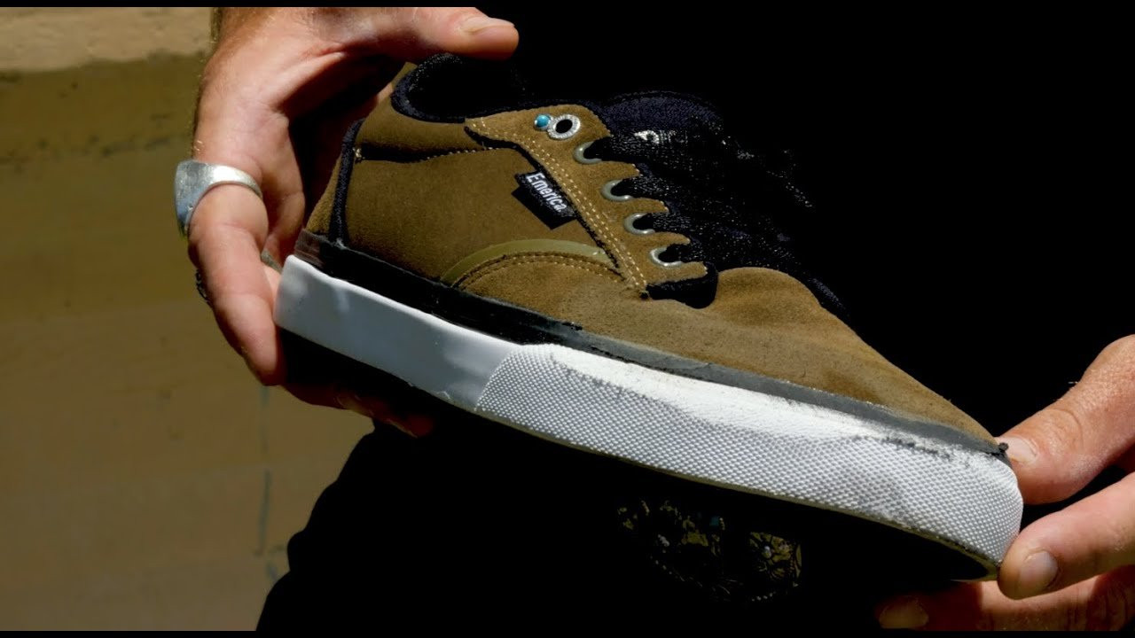 When one of the best kickflippers in the game gets a new pro shoe, you bet your salty behind that we're gonna beg him to do 100 for us. Thankfully Jon Dickson is a good sport with a kickflip that will make you cry. His shoe isn't too bad either. Check his flicks, then pick up a pair of Dicksons at CCS.com!