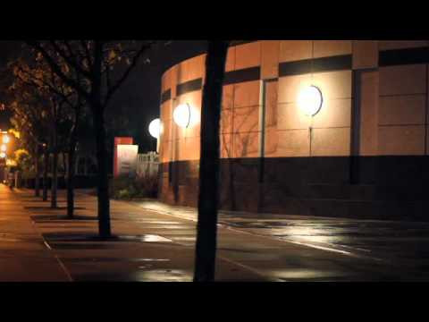 Mark Suciu explains the features of the Ibex<br />http://www.habitatfootwear.com/<br /><br />Music by Worker Bee.<br />http://workerbee.bandcamp.com/