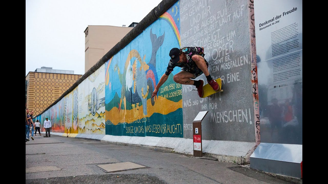 Leo Heinert goes Showtime with a slippery manual trick. Wallriding the Berlin Wall (not advised), then stumbling upon the world's biggest quarterpipe! Not a bad way to end another epic day in one of the world's great skate cities. <br />Subscribe to TransWorld’s YouTube: http://twskate.co/gz8nsr<br />Follow TWS for the latest:<br />Daily videos, photos and more: http://skateboarding.transworld.net/<br />Like TransWorld SKATEboarding on Facebook: https://www.facebook.com/TransWorldSkate<br />Follow TransWorldSKATE on Instagram: https://instagram.com/transworldskate/