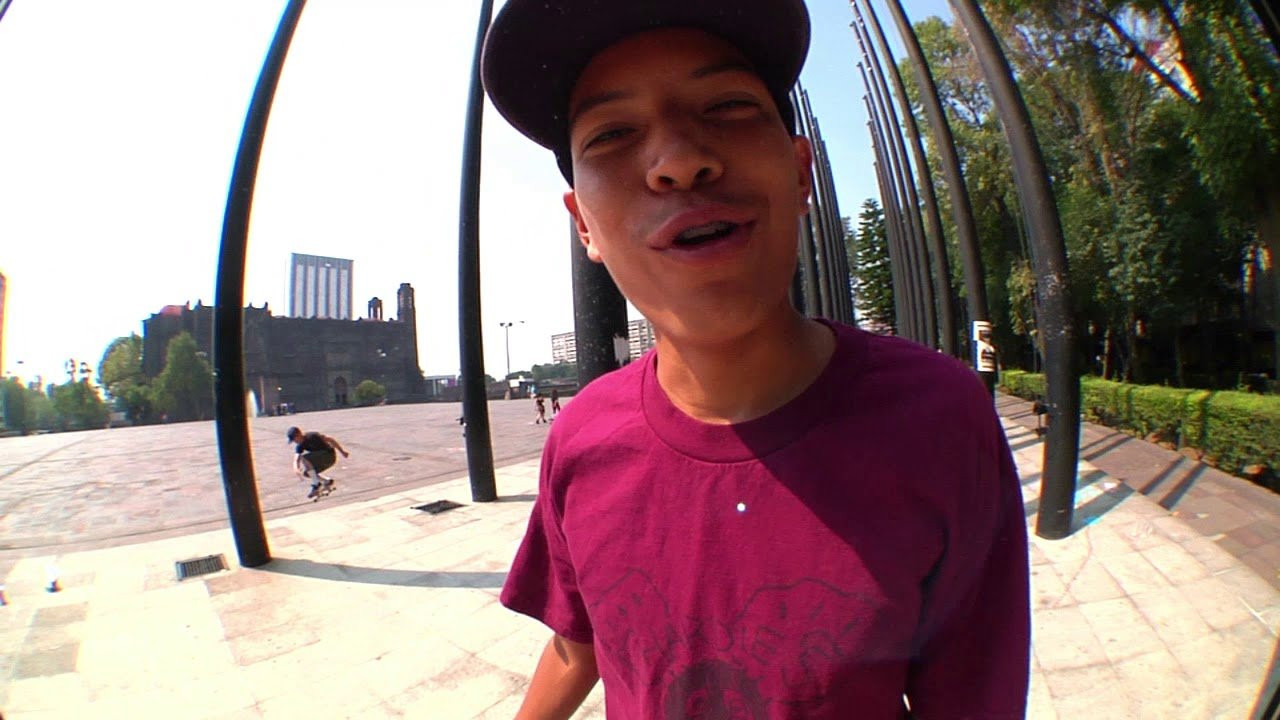 The Converse Cons crew laces up the all new Louie Lopez Pro and heads south of the boarder to Mexico.<br /> <br />Filmed and Edited: Ben Chadourne<br /> <br />Additional Filming: Ryan Lee<br /><br />Music: Martin Rev – “Mari”