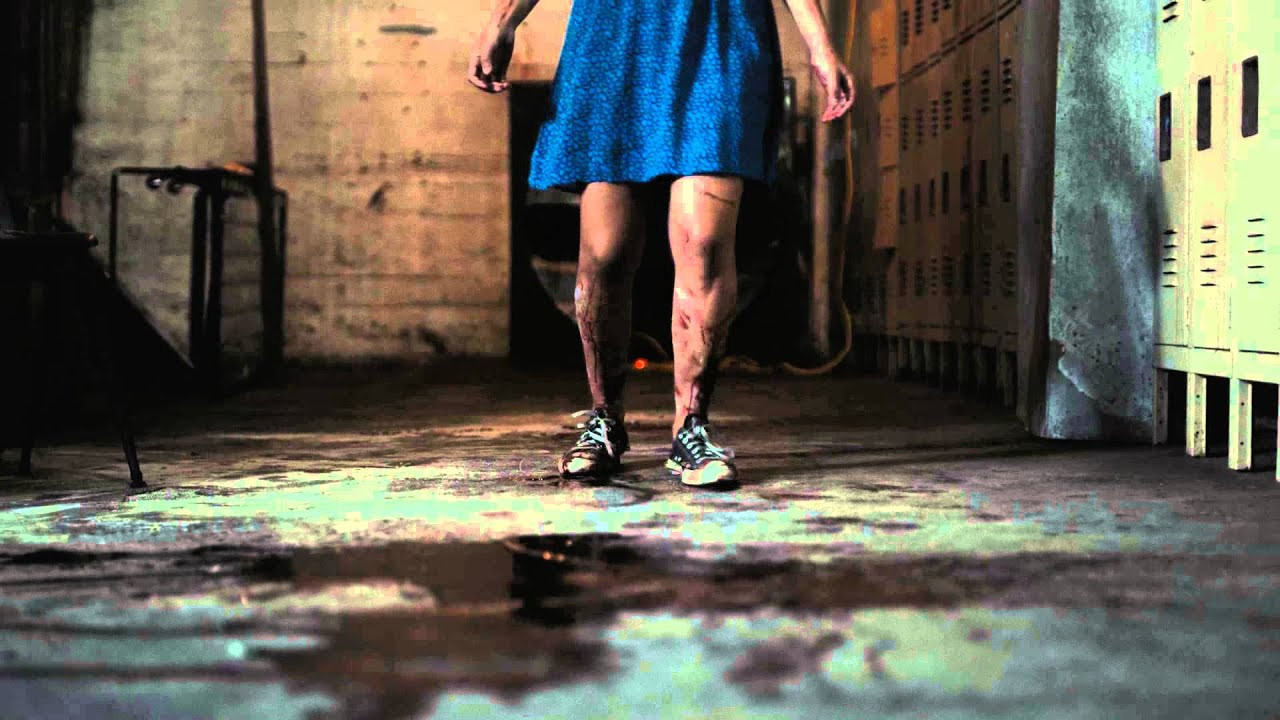 Converse Chuck Taylor All Star - Made by you. Take a walk in the sneakers of zombie actress Joanna DeLane.<br /><br />Watch the full film that celebrates the real stories of Chuck Taylor fans from around the globe: http://youtu.be/ZYPzPXMfp8Y