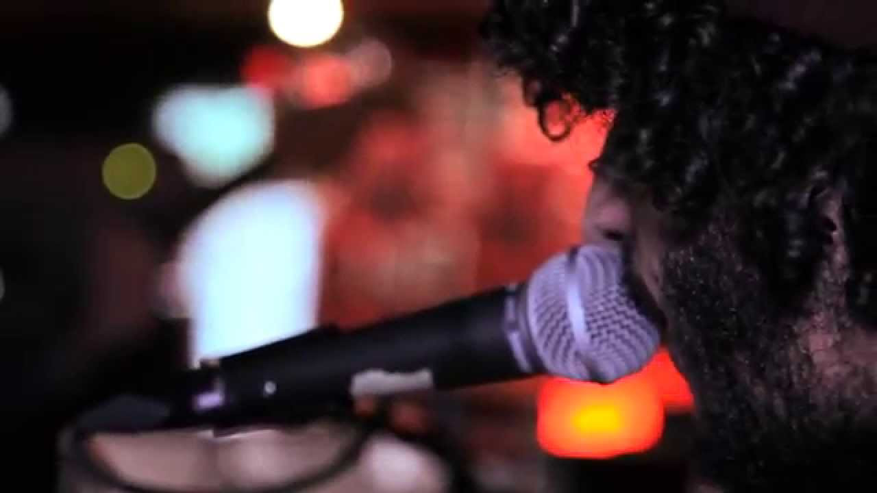 Get lost in dreamy Indie rock as London based Childhood perform Blue Velvet for their Converse Red Light Session.<br /><br />This track will be on the album Lacuna to be released this summer of 2014 on Marathon Artists.