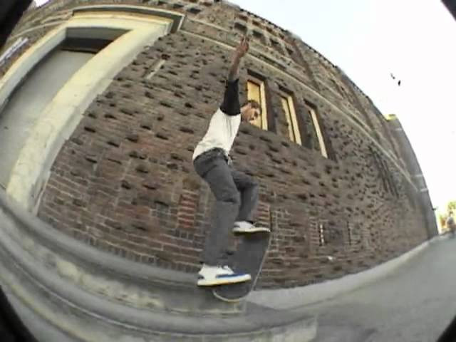 One of the best. Van Wastell's edit from the Krook3d extras section.<br />Edited by Benny Maglinao<br />Music by Van and his brother Eddie Villa