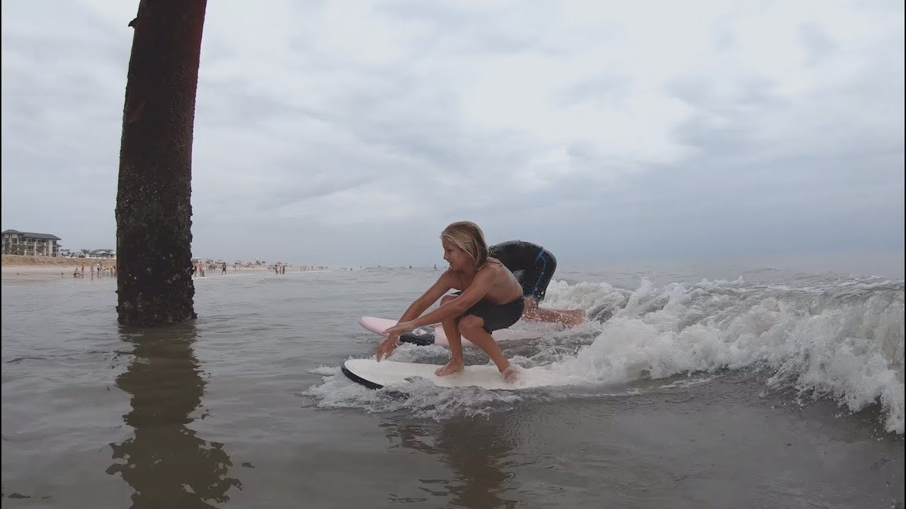 The #RipMyShredStick Tour is back. <br /><br />Brett Simpson, Zoe Benedetto, Asher Nolan and more have some fun in Augustine, Florida.