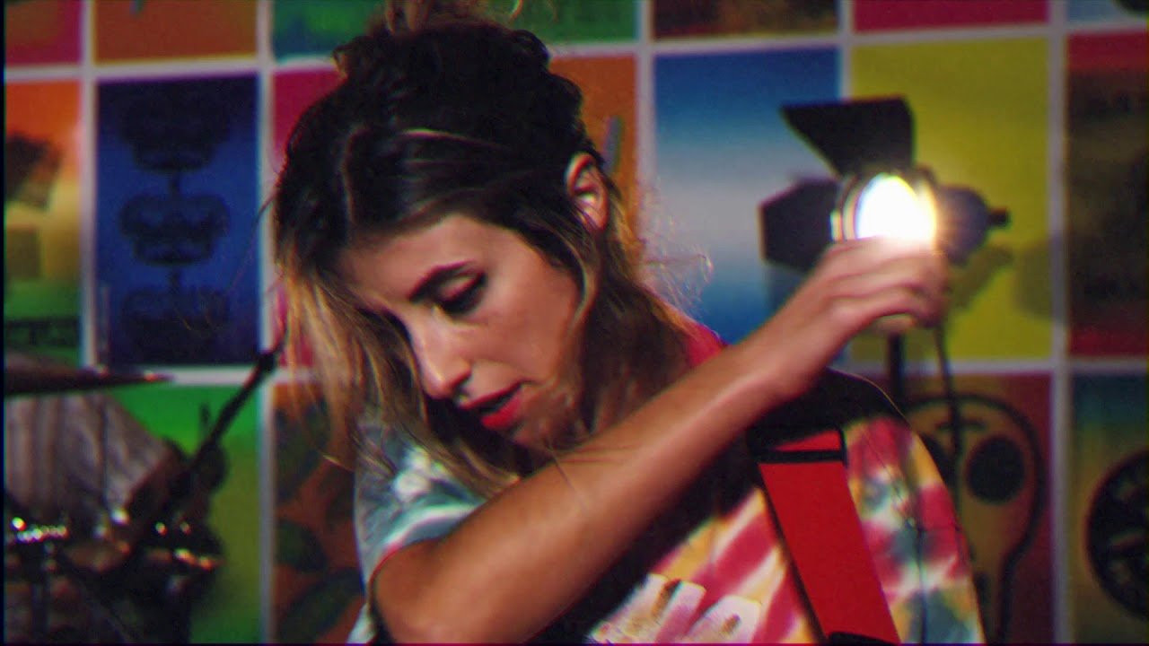 The Paranoyds performing "Pet Sematary" live at Hurley Recordings here at Hurley HQ in Costa Mesa, California. Look out for their debut album sometime in 2019. <br /><br />More from Paranoyds:<br />Bandcamp: https://theparanoyds.bandcamp.com<br />Instagram: https://www.instagram.com/theparanoyds/