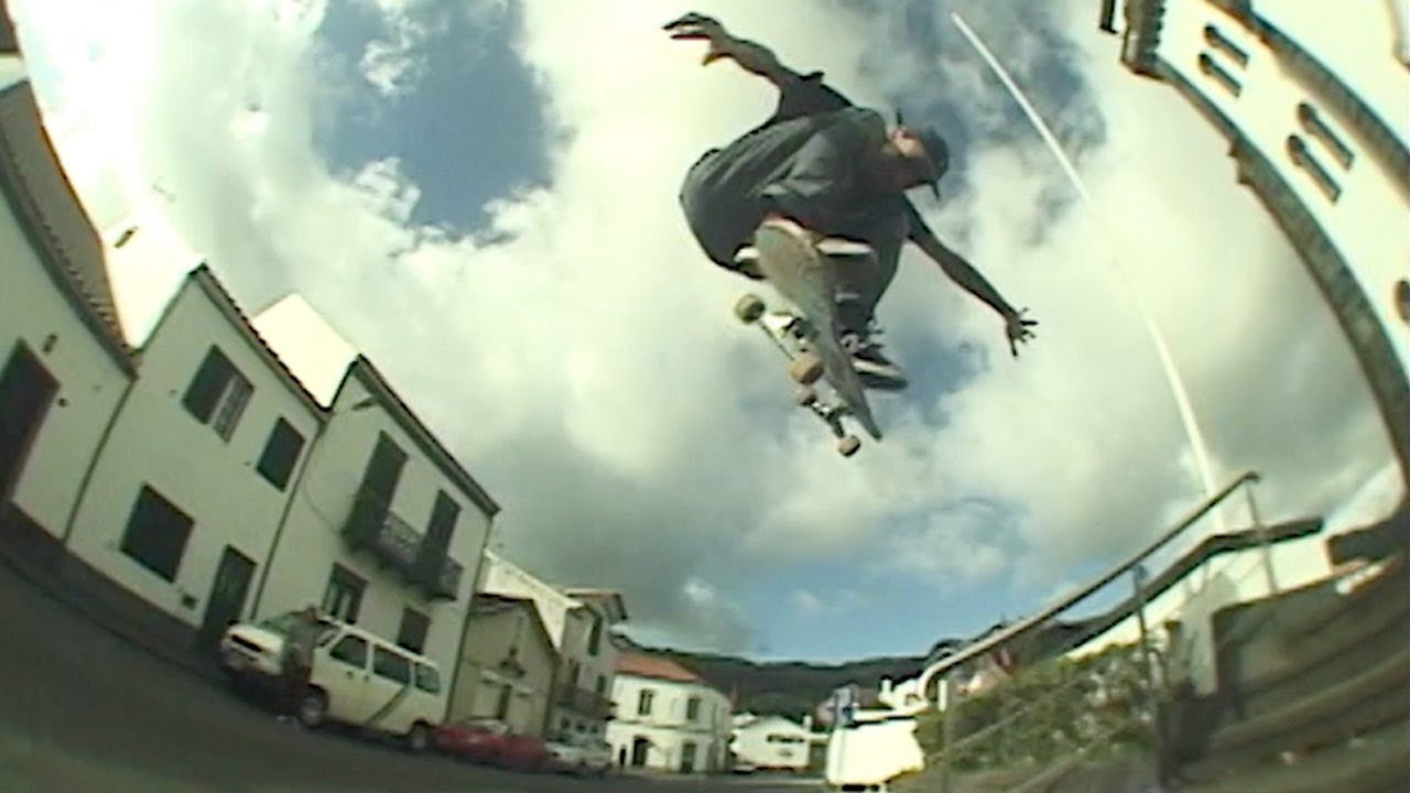 Max Geronzi and crew drop anchor in the Azores with a couple special guests in tow, bulldozing the island’s spots until Deedz unleashes one of the best enders you’re ever gonna see.<br /><br />Keep up with Thrasher Magazine here:<br />http://www.thrashermagazine.com<br />http://www.facebook.com/thrashermagazine<br />http://www.instagram.com/thrashermag<br />http://www.twitter.com/thrashermag