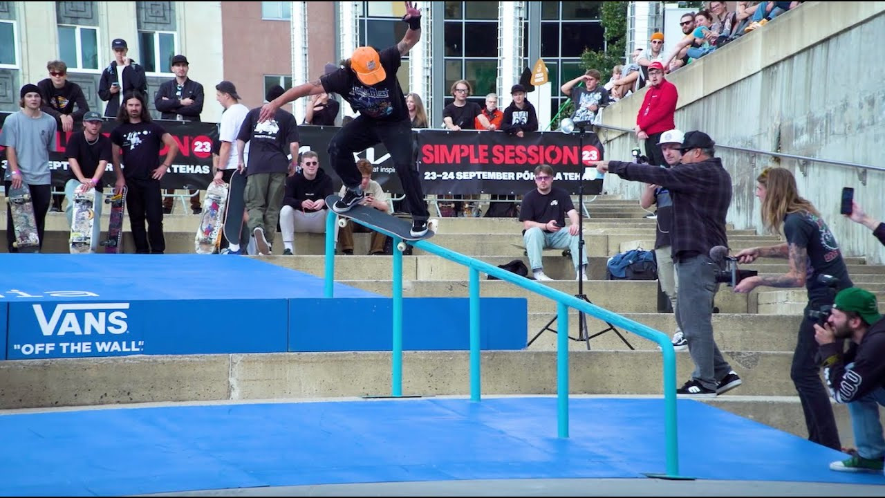 Tricks for Cash in Estonia with friends.<br />Film and Edit: Chris Gregson