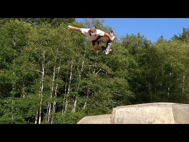 We're proud to introduce Northwest Ripper Kevin Kowalski to The Family. http://bloodwizard.com<br />The Occült is coming!<br />Film and Edit by Chris Gregson