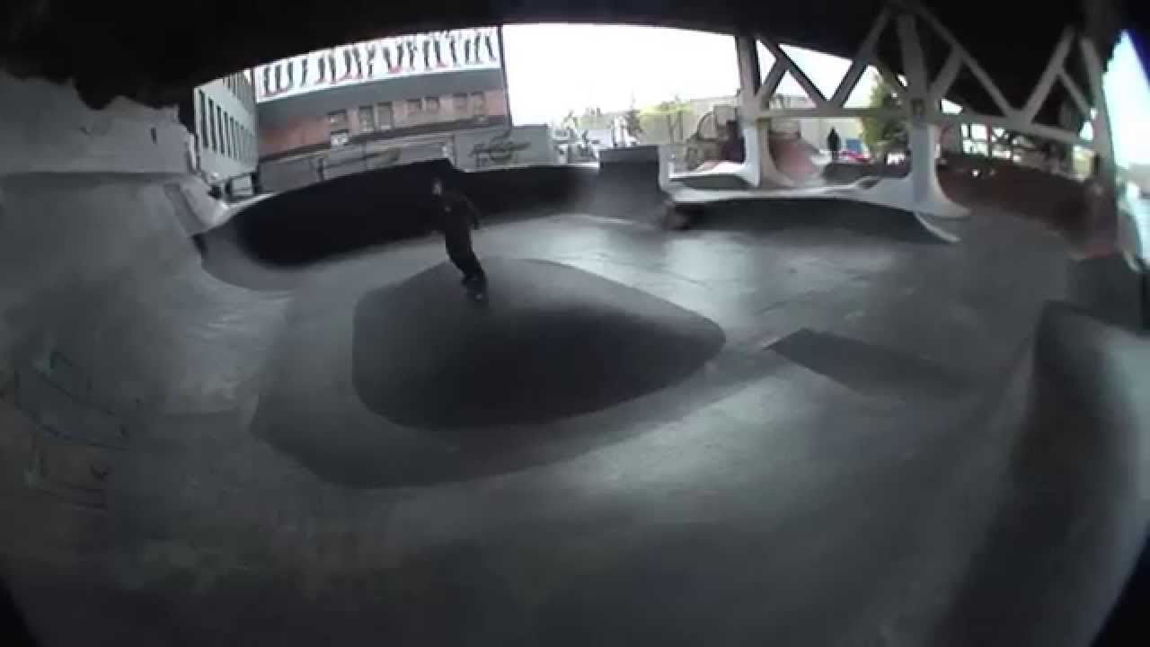 Behind the graphic with Blood Wizard's Warlock, Ben Krahn showcasing his graphics and ambidextrous Wizardry at Burnside. Shot by Elias Parise<br />New boards out now http://bloodwizard.com/