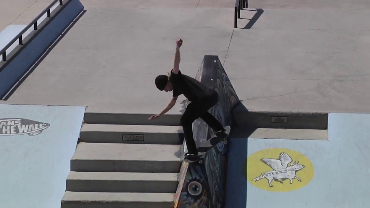 PHXAM2019 Finals were heavy! Here’s a quick recap the day, visit PHXAM.com for full results! We’d like to Thank everyone for coming out to show their support & our sponsors Vans, Real Skateboards, Happy Hour Shades, Bones Wheels, Bones Bearings, Mob Grip, Pro-Tec, Independent, Thrasher, And RedBull. Full length edits coming soon! Filmed by Joseph Nicolaus, Eric Danescu and edited by Tim Vasquez.