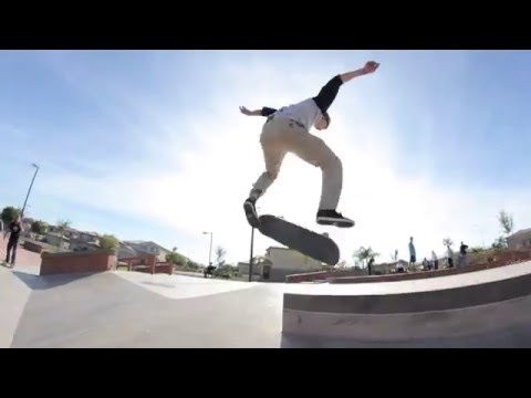 Tim Vasquez collected some footage at Surprise park while helping out with other edits. Here's what didn't get used and more! Filmed and edited by Tim Vasquez, additional filming by Andrew Forrest. Music by Dr. Dog, song - Old Ways, off the Album - We All Belong. Enjoy!