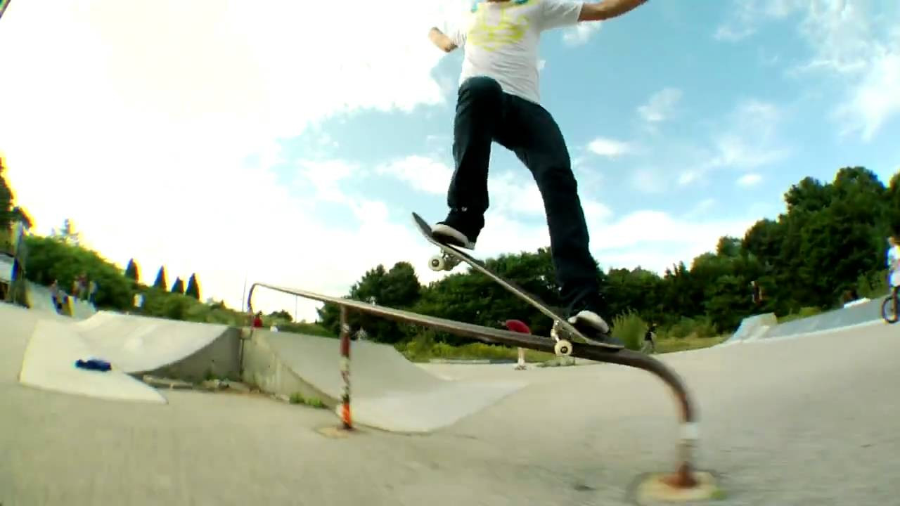 Another spot built by the locals, but in Hampton, New Hampshire. We hung out and skated with the locals and hit up the beach before the rain hit. Good times. Until next time.