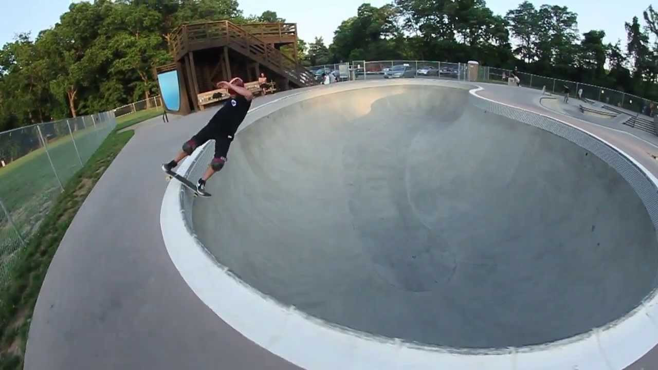 Packy Fancher<br />at Veterans Skatepark<br /><br />Music by:<br />The Damned - "Neat Neat Neat"<br /><br />Friends-<br />Phil Gleib<br />Wes Meadows<br />Todd Johnson<br /><br />Special Thanks-<br />CockFight, Ace, WRV<br /><br />Filmed/Edit by:<br />Broc Pulley