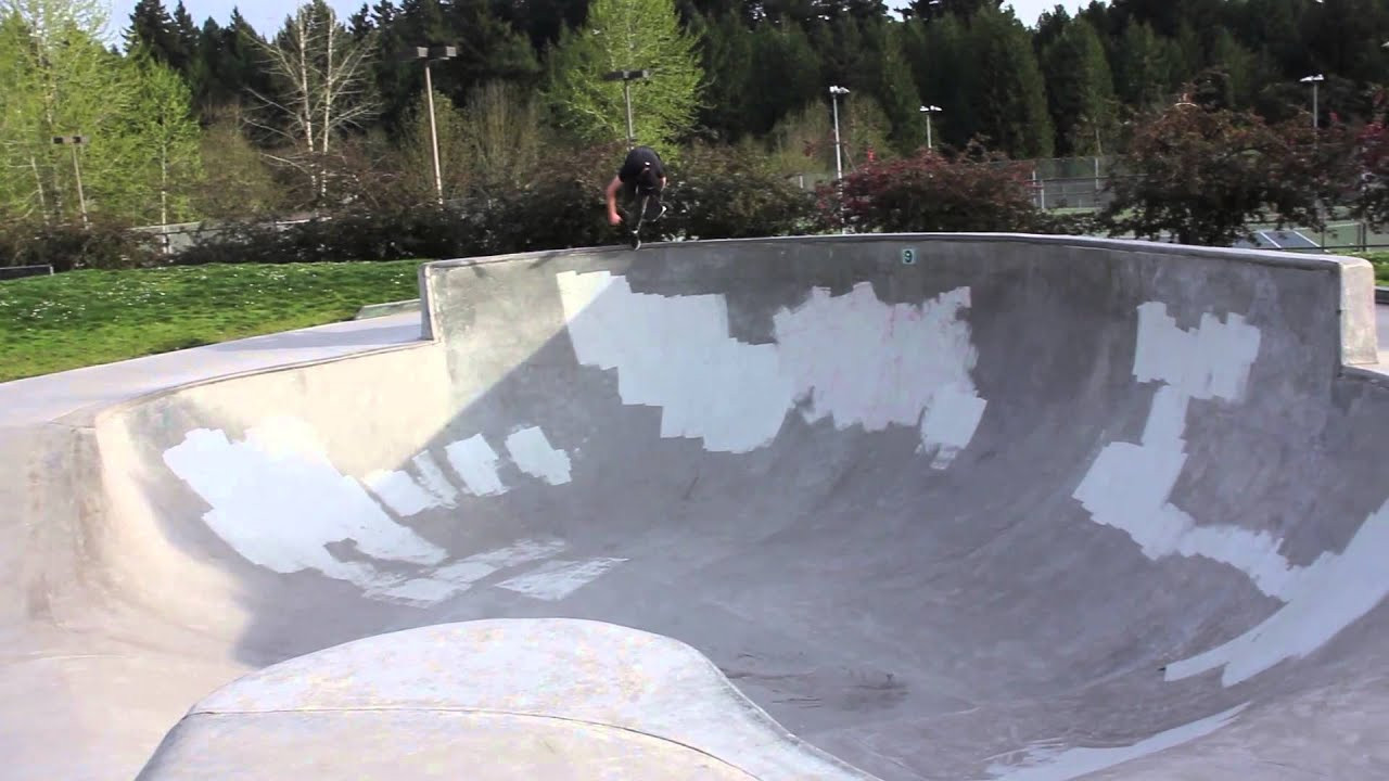 Anakin Senn's part for Lowcard!<br /><br />Music: "Over & Over Again," Uncle Acid & the Deadbeats<br />film and edited by: Spencer Morgan<br />lowcardmag.com