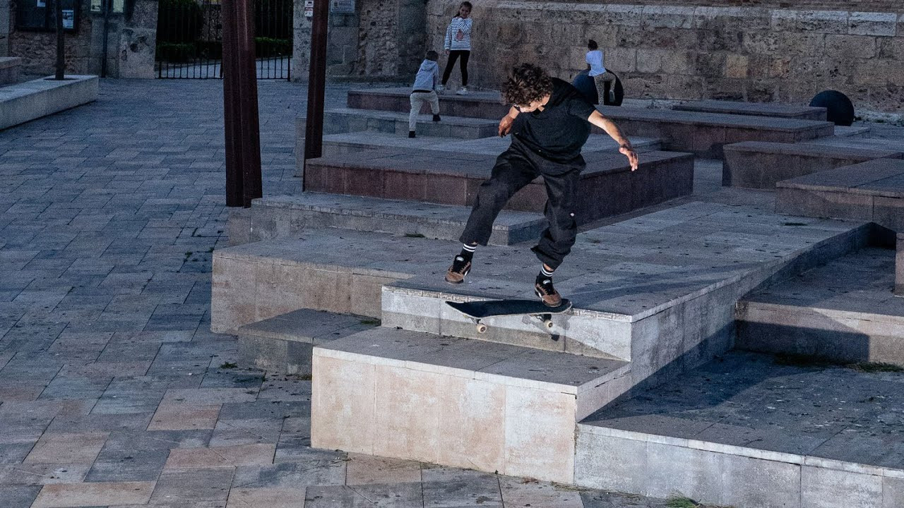 Filmed and edited by Alex Barber.<br /><br />Full vid here: https://youtu.be/b2Yj3I93dBM?feature=shared<br /><br />Thumbnail image by Renan Garcia.