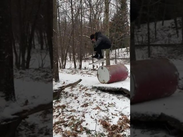 www.ambitionsnowskates.com<br />#snowskate #ambitionsnowskates