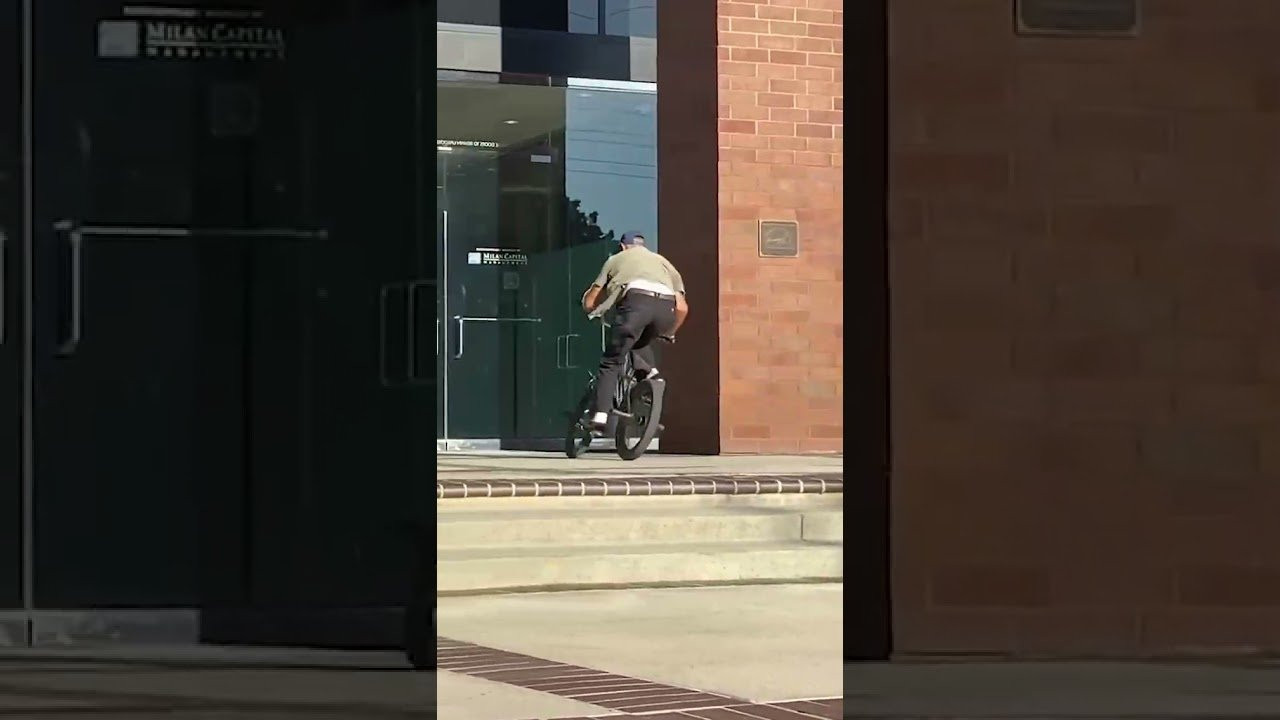 https://cultcrew.com<br />#bmx #cultcrew <br />Sometimes you gotta film bangers for the gram...Dakota Roche is a savage for this line.