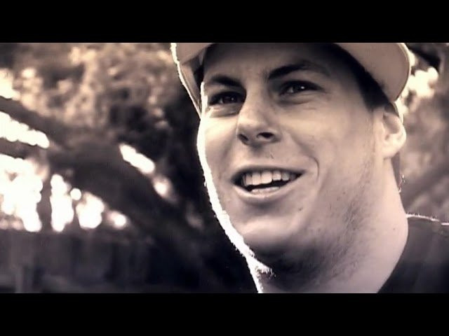 Starring Taj Burrow, Andy Irons, Joel Parkinson, James Wood, Jordy Smith, Shaun Cansdell and Luke Dorrington, the highly anticipated Passion Pop is hot off the G5 and ready for screening.<br />Including never before seen footage of Taj Burrow's ridiculous helicopter acid drops in Indonesia, insane sections of the Billabong team in the Mentawai Islands, Wade Goodall going crazy in the Malaysian wave pool and secret bonus sections of the flow rider session that transpired during the South African leg of the world tour and also featuring Bede Durbidge, Adrian Buchan, Laurie Towner, Margo and a host of Billabong's hottest grommets from Australia and around the world.