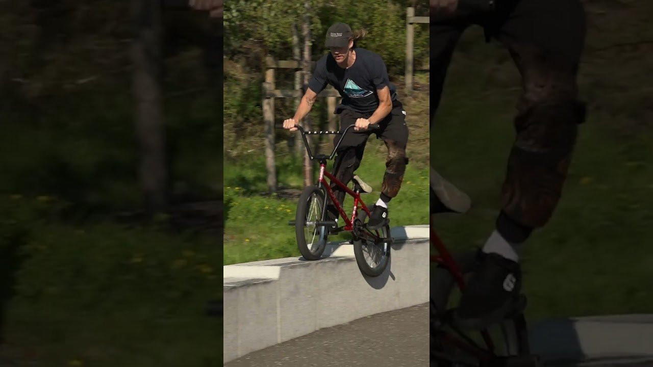 Denim Cox and Reed Stark grinding a brand new chumbawumba ledge in Glasgow for the BSD MIxtape...<br /><br />For more behind the scenes check out the Our BMX YouTube channel.