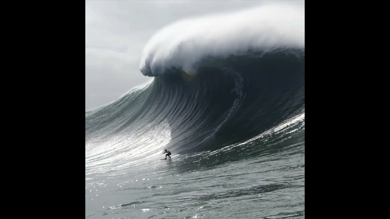 Shop 100 Foot Wave Gear at the store. https://bigwavemerch.myshopify.com<br />Justine Dupont on the bomb that shattered big wave ceilings at Nazaré, Portugal on February 11, 2020. Video by Laurent Pujol<br />.<br />#100footwave #bigwavesurfing #nazare #bigwave #xxl #surfing #jaws #waimeabay #mavericks #adventure #ocean #california #surf #wave #garrettMcNamara #extreme #cortesbank