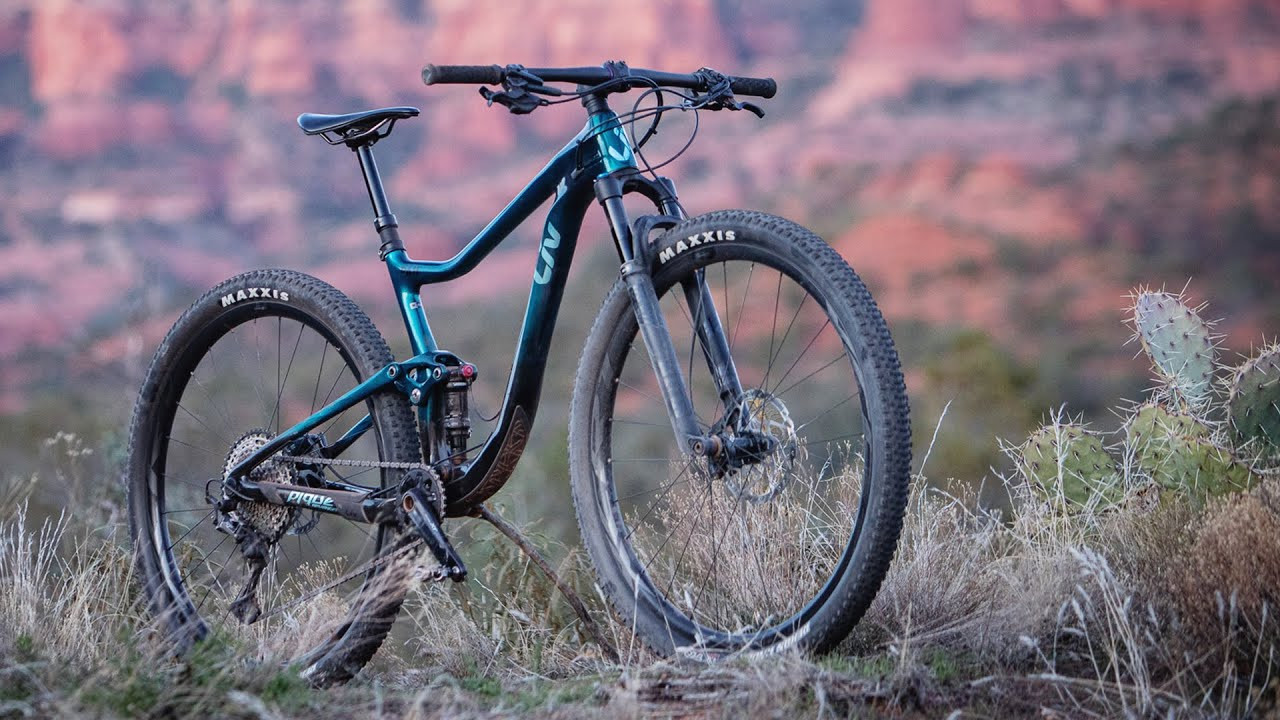 The XC-focused Pique Advanced Pro 29 is built from the ground up to make fast women even faster. We took one for a spin at the Sedona Mountain Bike Festival.