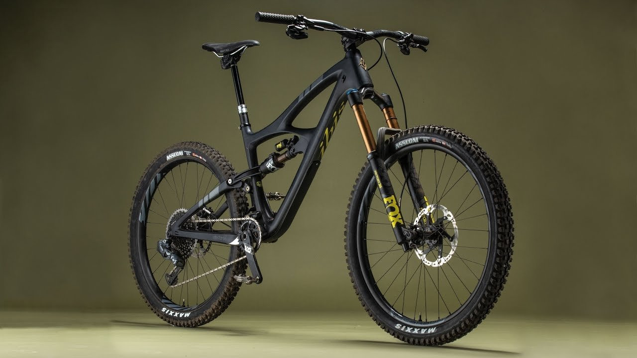 The Ibis Mojo HD5, threw its geometry into the “longer, slacker, steeper” rejiggering machine, tossed in extra-light tuning and 27.5” wheels, and delivered a bike that might surprise you. Find the full review and much, much more at BikeMag.com.