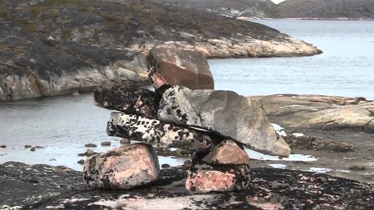 The team rig canoe sails, and let the wind do the work.