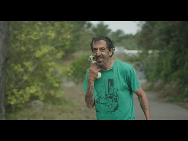 Enjoy the videos and music you love, upload original content, and share it all with friends, family, and the world on YouTube.