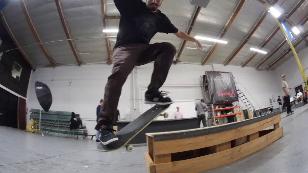 Last week we invited our team for a skate session at the Diamond Mine and a Thanksgiving Pot Luck, shout out to everyone who came through!