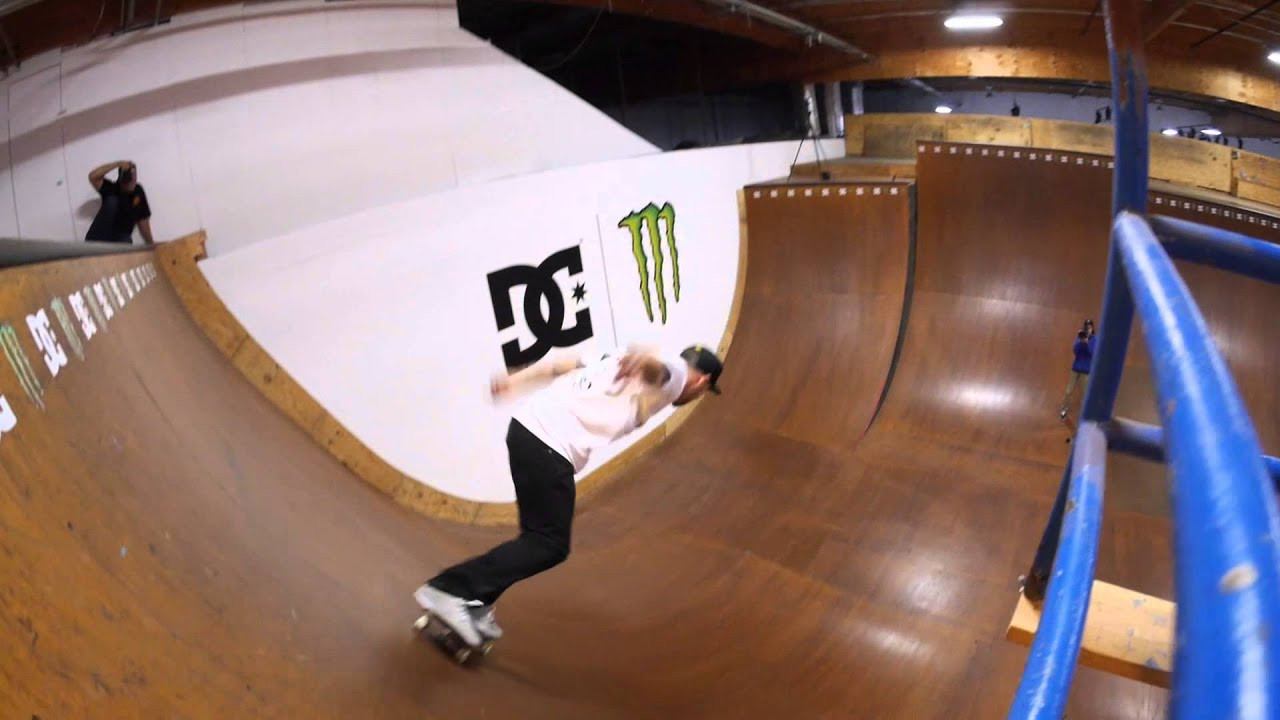 PLG Diamond Ad video commercial <br /><br />Filmed By: Dan Abadi and Tyler Wilcox<br />www.diamondsupplyco.com<br />Follow Diamond @nickydiamonds1<br />Follow Dan @danabadi<br />Follow Tyler @wilcoxfilms