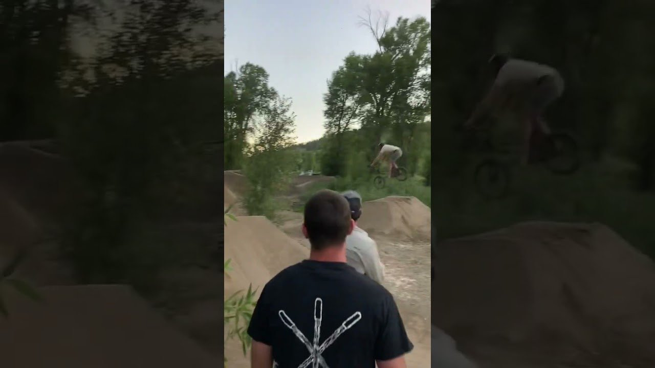 there was a goat sighting in Colorado over the weekend!!<br /><br />#bmx #fitbikeco