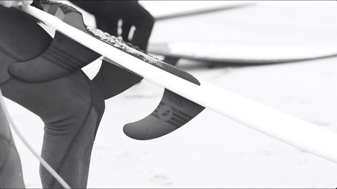 We gathered @mattpassa_ @maikaiburdine @trevorberry1 @zachhlyons , while they were in town and let them put the Beta Proto 2.0 | Rake to the test.<br />@cisurfboards @mayhemsurfboards_mattbiolos @dhdsurf @firewiresurfboards<br />📽: @colecarlton_<br />🎵: @wuelement<br />#madeinusa #beta #vaporcore #proto
