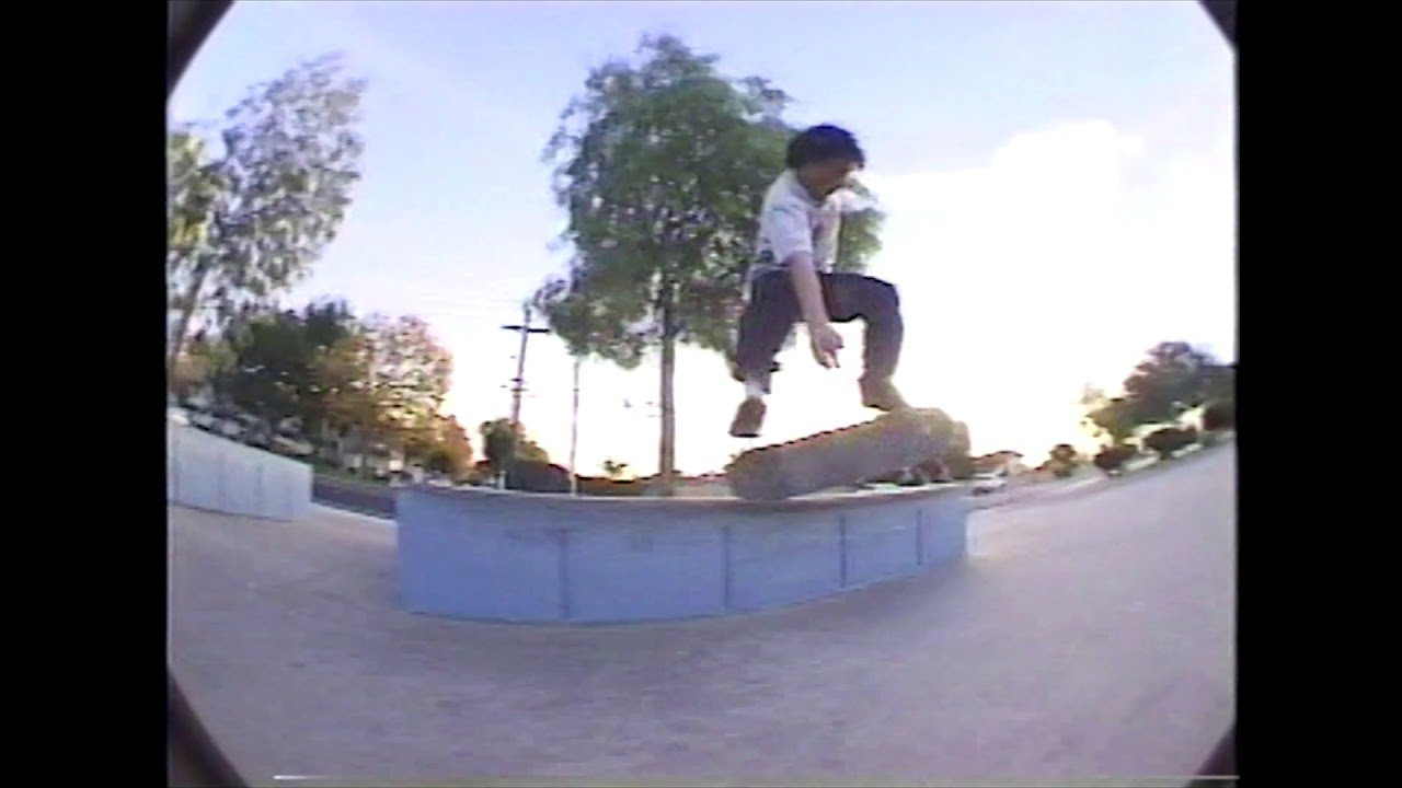 The flying midget! how can he fly so high ?