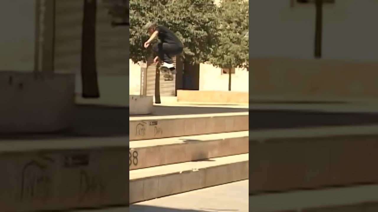 Enjoy the videos and music you love, upload original content, and share it all with friends, family, and the world on YouTube.