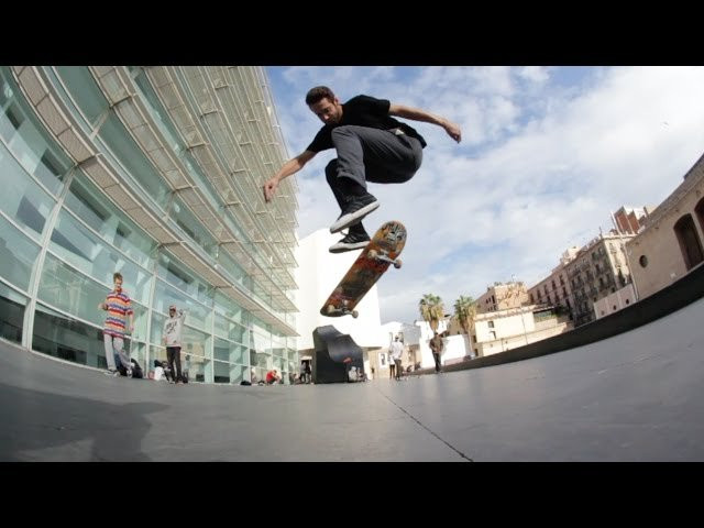 We have the best flatground... so here is the first chapter of #Macbaflat series. Check it out to enjoy the extra-pop (and extra difficulty) Shaun Hover´s flat tricks<br /><br />Featured skaters: Shaun Hover<br /><br />Film and edit: Javier Menéndez<br /><br /><br />Music: Lemonade by Famous Dex<br /><br />Skateboarding in MACBA<br />http://www.macbalife.com<br />http://www.facebook.com/MacbaLife<br />http://www.instagram.com/MacbaLife