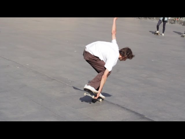 Featured skaters: Mike Deal, Arnau Truqué, Mario Cano, David Vela, Kevin Besset<br /><br />Film and edit: Javier Menéndez<br /><br />Music: I Don't Wanna Pray by Edward Sharpe and the Magnetic Zeros<br /><br />Skateboarding in MACBA<br />http://www.macbalife.com<br />http://www.facebook.com/MacbaLife<br />http://www.instagram.com/MacbaLife