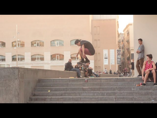 Another #macbalifers edit with some street skateboarding over the best flatground of the world. <br /><br />Featured skaters: Adrián Lobo, Dani Jenks, Musta Akdi, Jano Saez, Dani Quintero, Flo Marfaing, Raúl Escalante, Adri Villar, Ronaldo Alonso, Adrien Bulard, Pablo Ibaute, Brayan Albarenga, Ollie O'hanlon <br /><br />Film and Edit: Javier Menéndez<br /><br />Music: A Little Bit Hurt by Julien Covay. <br /><br />Skateboarding in MACBA<br />http://www.macbalife.com<br />http://www.facebook.com/MacbaLife<br />http://www.instagram.com/MacbaLife
