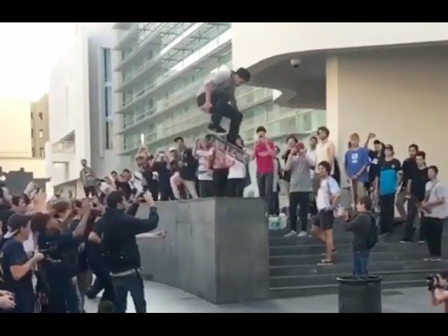 May 23 to 29 @macbalife updates compilation.<br /><br />Music: Afghanistan by Yung Lean<br /><br />Skateboarding in MACBA<br />http://www.macbalife.com<br />http://www.facebook.com/MacbaLife<br />http://www.instagram.com/MacbaLife