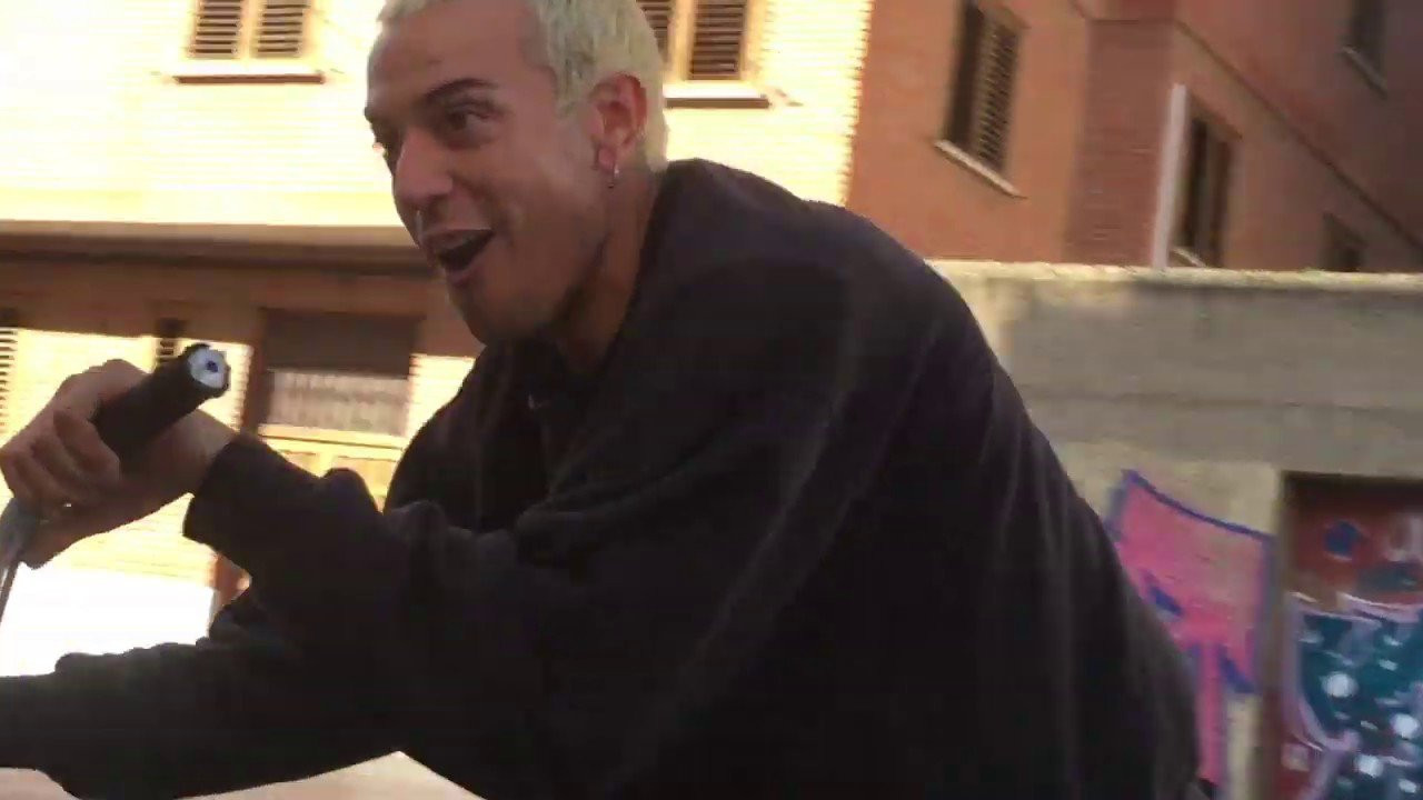 Yeeww que ganas de soltar esto!<br /><br />Os dejo mi experiencia grabando para el proyecto de #VLCAWAKES. El DVD ya está disponible y gratis con cada compra en 4130bikecompany!!<br /><br />Yiss! This was my experience filming for the spanish DVD #VLCAWAKES, The CD is out now and I'm sure it will be online soon. Meanwhile enjoy another episode of DIRTYTRYPS