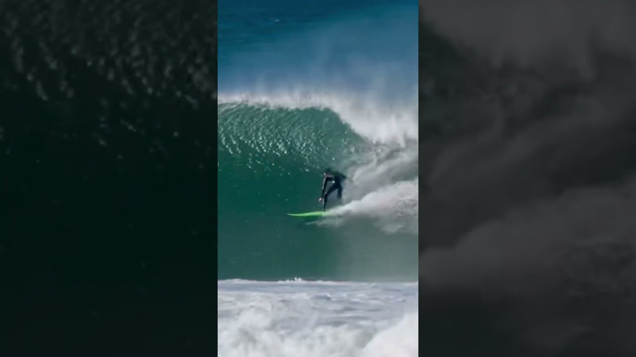 Paddle, duck, dip, dive, paddle. The 5 principles of surfing OB by @shaunburns. <br /><br />Video: @myallsnaps<br /><br />#FirstNameInTheWater