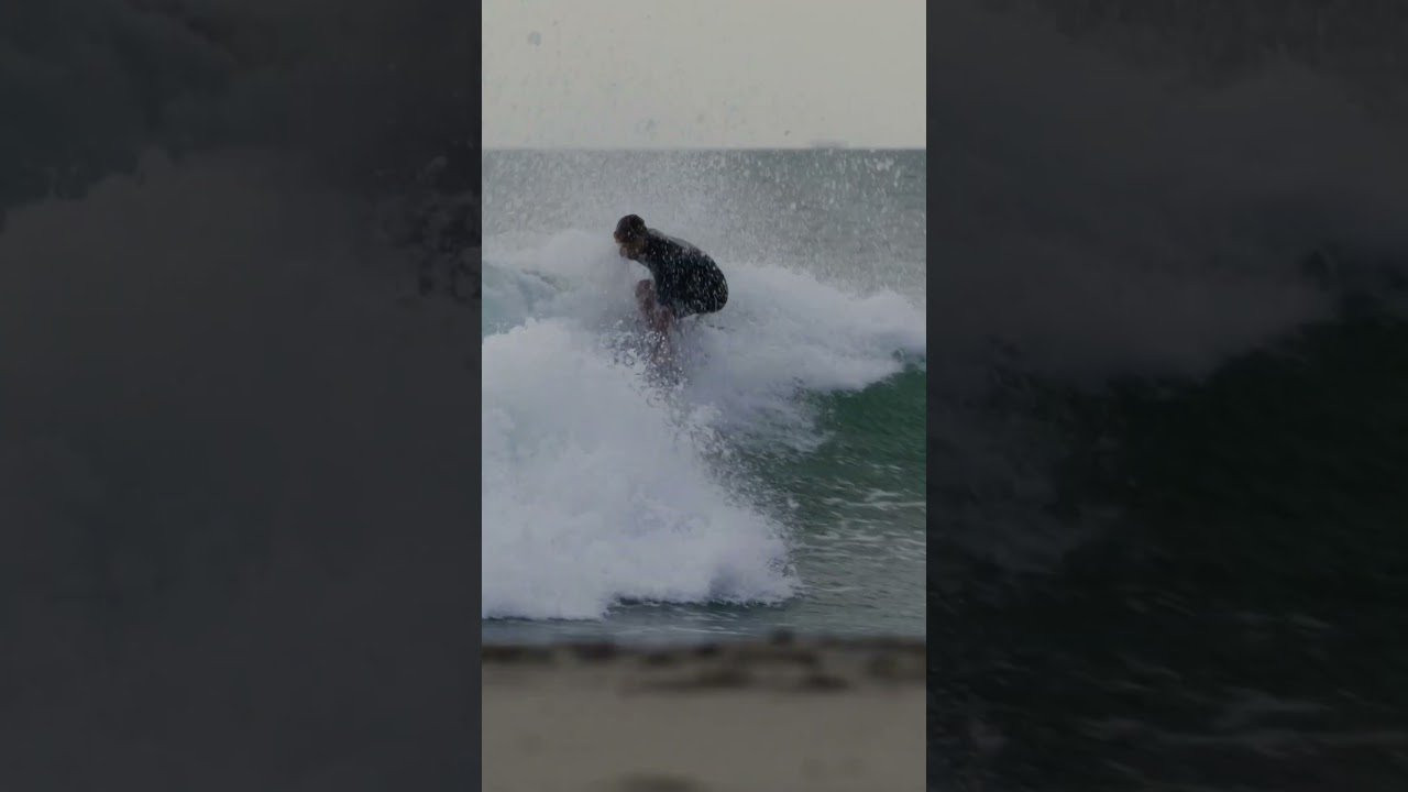 On this week's segment of Raw Battles: regular vs. goofy. If the hypothetical heat came down to these last two waves, who do you think took the cake? Kolohe Andino vs. Ian Crane 🤔 <br /><br />#FirstNameInTheWater