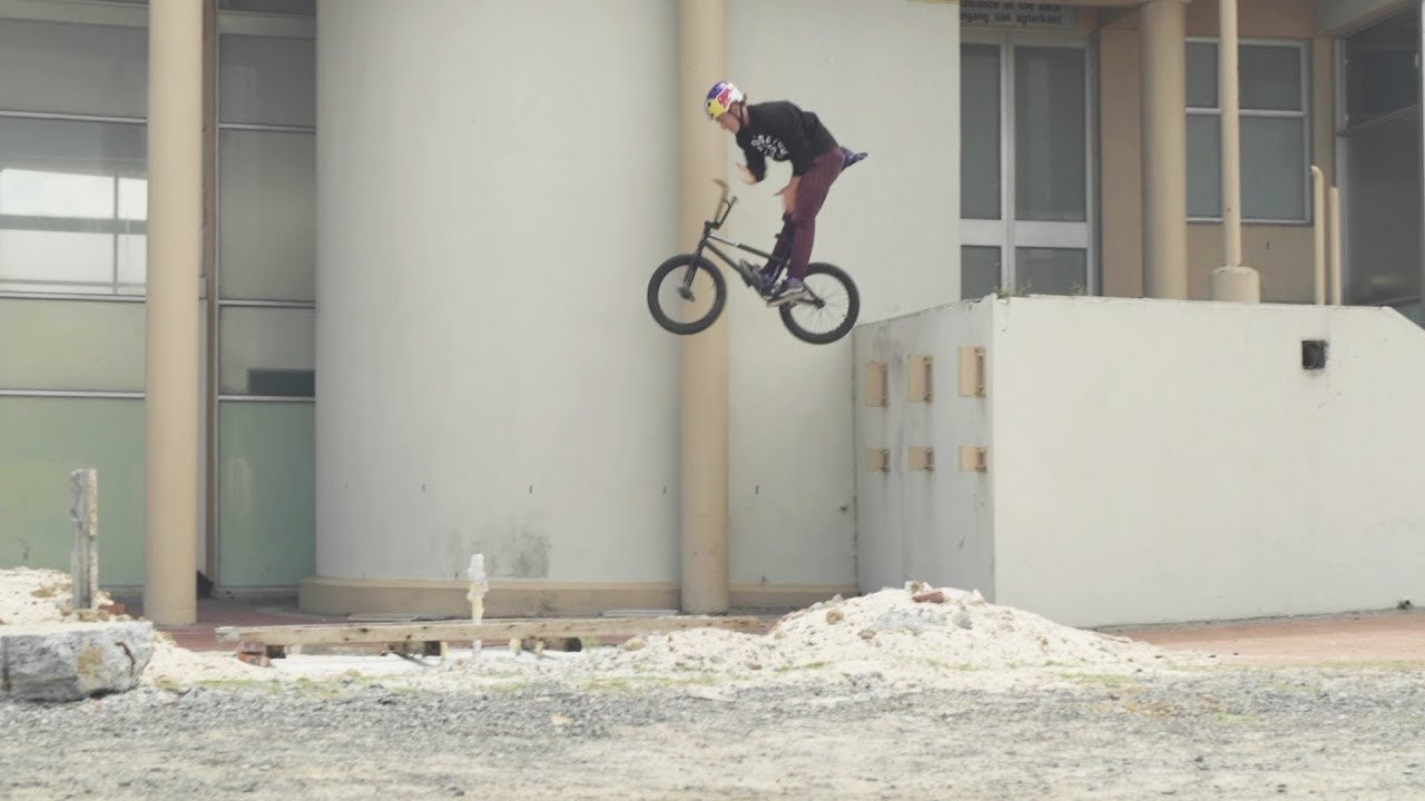 Enjoy three minutes of the finest modern street riding courtesy of Odyssey’s South African connection and bike master Murray Loubser. Murray and his filmer Kevin Schnider have been going hard since Murray’s recent move down the coast to Cape Town, and this video is the proof. <br /><br /><br /><br />---<br />http://www.odysseybmx.com<br />---<br />http://facebook.com/odysseybmx<br />http://twitter.com/odysseybmx<br />http://instagram.com/odysseybmx<br />http://odysseybmx.tumblr.com<br />http://youtube.com/odsyvision